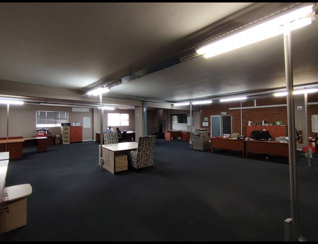 10,000M² WAREHOUSE FOR SALE IN JUPITER